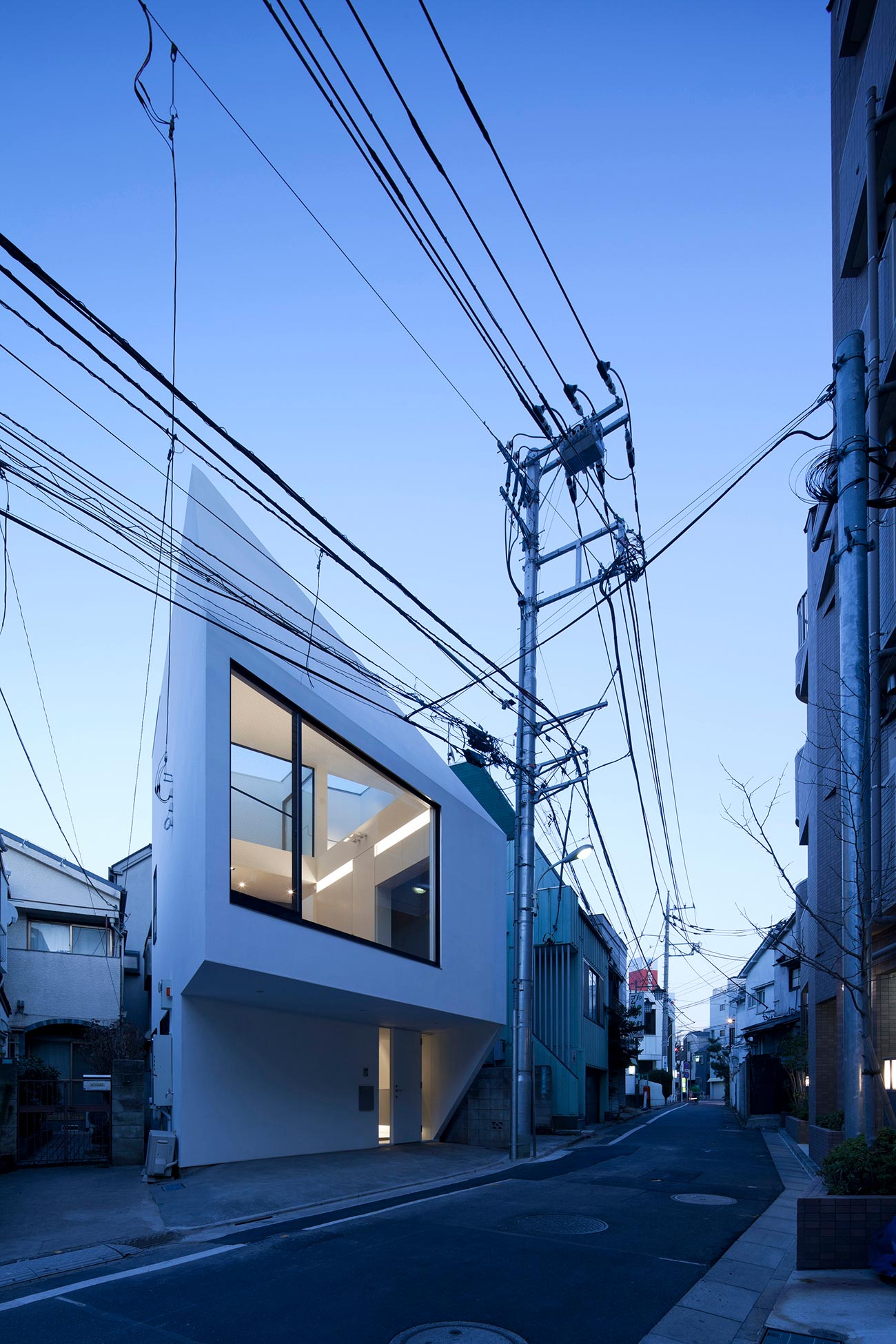 FOLD | APOLLO Architects & Associates | 建築家 黒崎敏の主宰