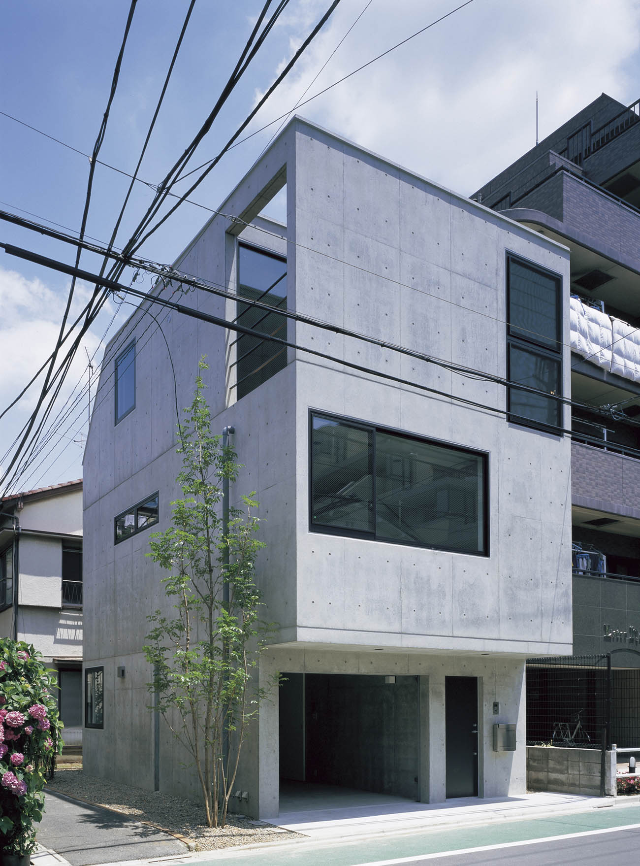 REF | APOLLO Architects & Associates | 建築家 黒崎敏の主宰