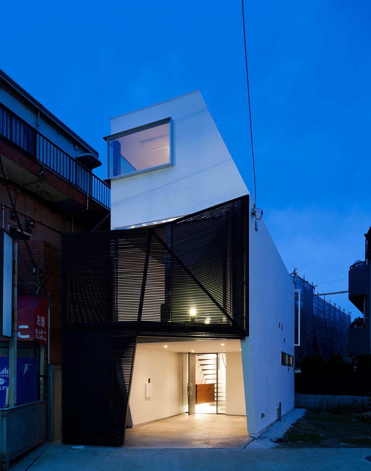 SIGN | APOLLO Architects & Associates | 建築家 黒崎敏の主宰
